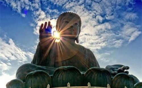 13 bài học từ những lời răn dạy của Đức Phật: Làm được điều số 2 tất sẽ sống hạnh phúc