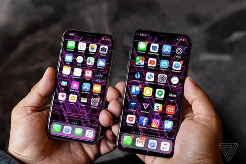 Có gần 20 triệu đồng: Nên mua iPhone XS Max cũ hay iPhone 11 mới? - Ảnh 1.