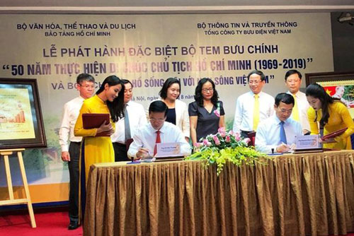 Phát hành bộ tem “50 năm thực hiện Di chúc Chủ tịch Hồ Chí Minh (1969 - 2019)”