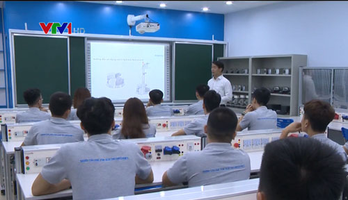 Tổ chức diễn đàn Nâng tầm kỹ năng lao động Việt Nam