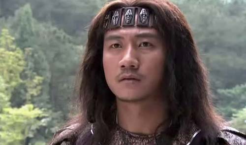 Tuyệt học giúp Tiêu Phong áp chế quần hùng tại Tụ Hiền Trang