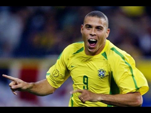 Clip: Top 20 bàn thắng "không tưởng" của lịch sử bóng đá thế giới