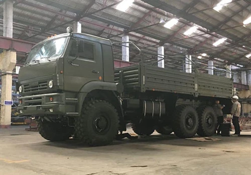 Xe tải quân sự cấp chiến lược KamAZ 65224