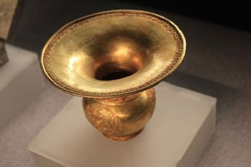 Đặt thứ này dưới gầm giường, đảm bảo vợ chồng trăm năm hạnh phúc