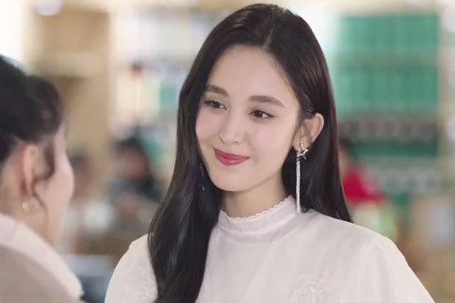 Bồ của chồng tuyên bố “yêu là quên hết lý trí”, vợ bình thản xử trí