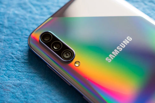 Samsung Galaxy A50s giảm giá mạnh