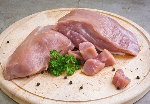 Mua thịt lần nào cũng không tươi ngon, mẹ chồng mách 5 mẹo chọn thịt lợn khiến tôi phải nể