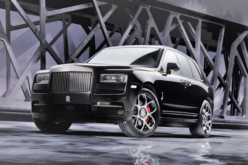 Rolls-Royce Cullinan Black Badge. 