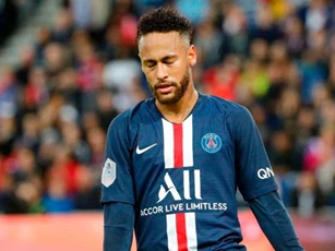 Barcelona tuyên bố sẽ không từ bỏ thương vụ chiêu mộ Neymar