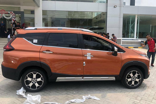 Tận mục Mitsubishi Xpander Cross, giá hơn 400 triệu đồng
