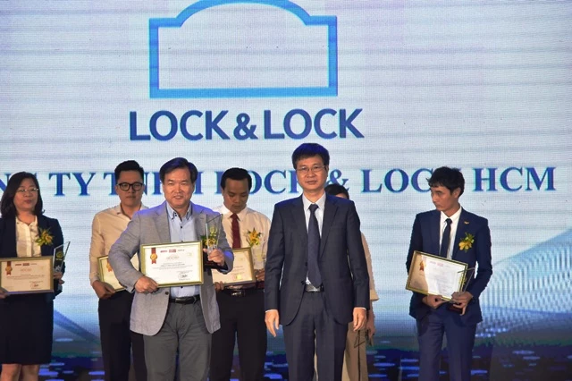 “Lock & Lock vinh dự nhận giải thưởng Top 10 Sản phẩm, Dịch vụ Tin &Dùng 2019”