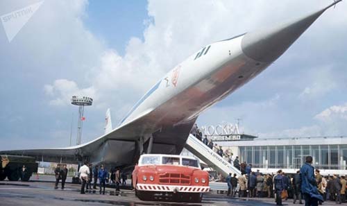 Mỹ tụt hậu với Nga về vũ khí siêu thanh như nào?