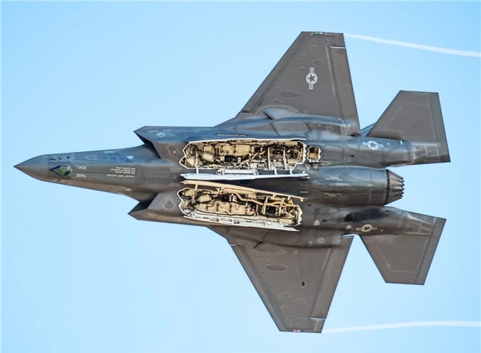 F-35 bi 