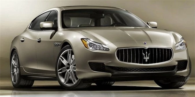 Maserati Quattroporte,