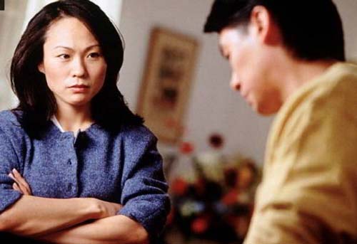 Lương hưu cao, chồng vẫn "quần là áo lượt" đi làm bảo vệ và bí mật đằng sau