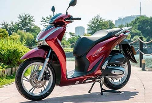 XE HOT (18/11): Bảng giá xe ga Honda mới nhất, Toyota giảm giá Fortuner và Innova