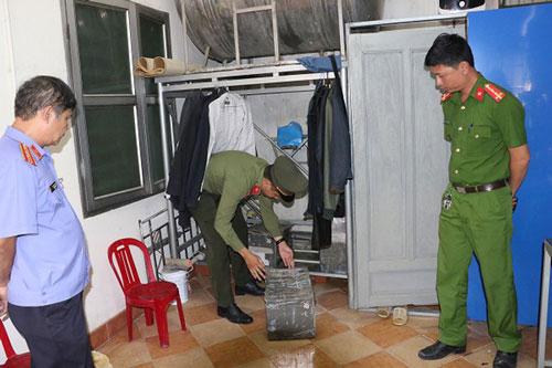 Khởi tố thêm bị can về tội đưa người đi nước ngoài trái phép