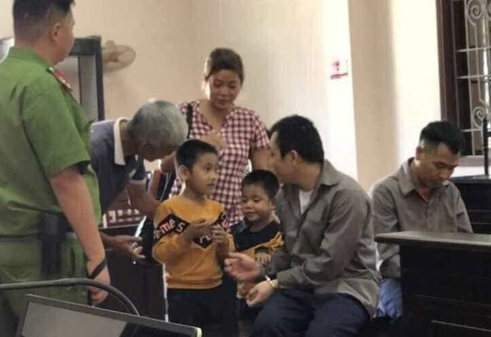 Án “cao su”, còng số 8… có đem lại công lý?