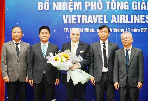 Vietravel Airlines bổ nhiệm phi công người Ý làm Phó Tổng Giám đốc