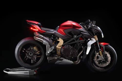 2. MV Agusta Brutale 1000 Serie Oro 2020.