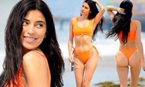 Vẻ quyễn rũ khó cưỡng của 'Mỹ nhân nóng bỏng nhất Canada'