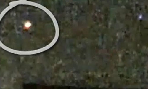 Những 'cuộc hẹn hò bí mật' của người ngoài hành tinh và trái đất