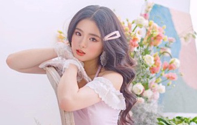 Vừa bị nghi bí mật hẹn hò Will, Linh Ka lập tức có động thái gây chú ý giữa đêm khuya