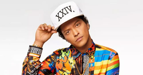 Bruno Mars trở thành nghệ sĩ sở hữu ca khúc hay nhất thập kỷ