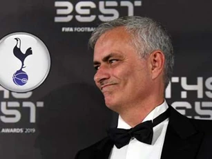 Mourinho nói gì trong ngày đầu tiên dẫn dắt Tottenham?