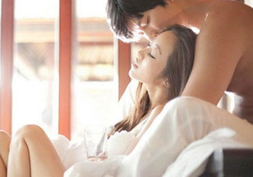 Sau đêm nồng nàn, người trong mộng trao tay hai thứ khiến tôi òa khóc