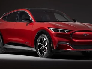 Ford Mustang Mach-E ra mắt - SUV chạy điện có công suất tối đa 439 mã lực, tăng tốc 0-100 km/h trong 3,5 giây