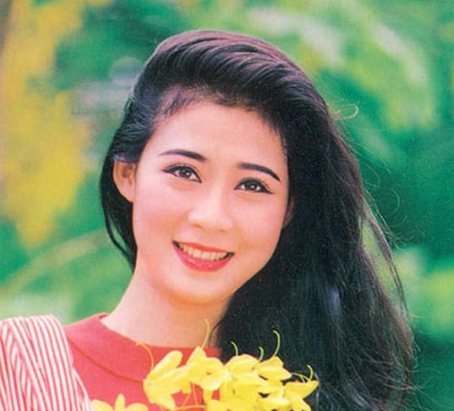 Xao xuyến ngắm nhan sắc mỹ nhân điện ảnh Diễm Hương thời trẻ