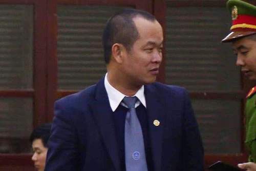 Luật sư Phạm Quang Hưng không cung cấp được bằng chứng khẳng định là "đầu độc giết người" (Ảnh: Danh Trọng)