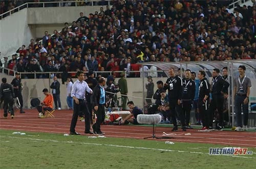 Mourinho hưởng mức lương cao gần gấp đôi so với Pochettino - Ảnh: Metro.