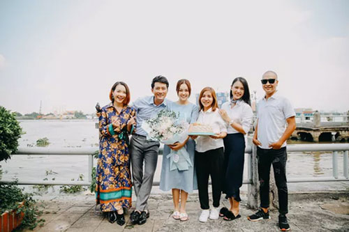 Điểm mặt dàn diễn viên hot của "Tiệm ăn dì ghẻ"