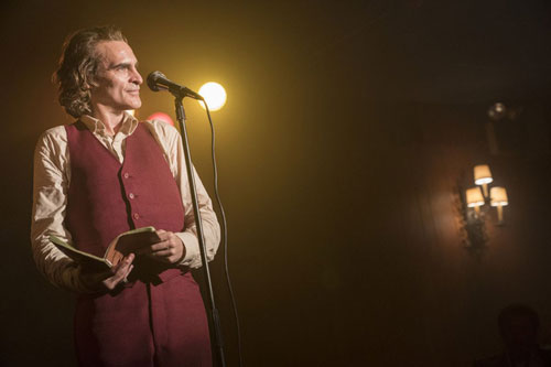 “Joker” vượt mốc 1 tỷ USD, Joaquin Phoenix vẫn không để tâm đến doanh thu
