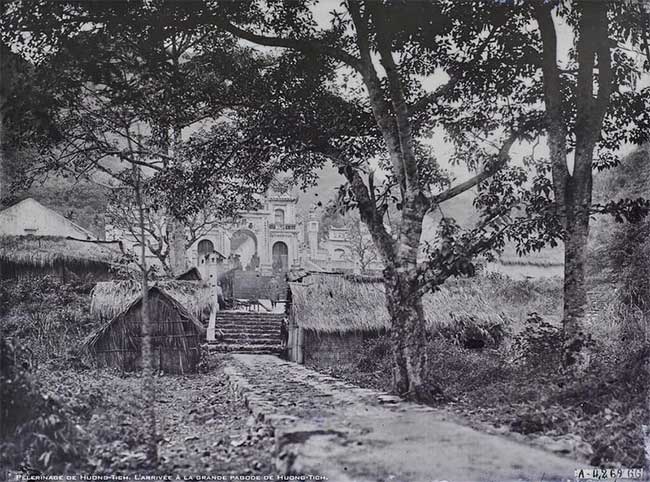 Nhìn lại những hình ảnh hiếm hoi về Chùa Hương năm 1927