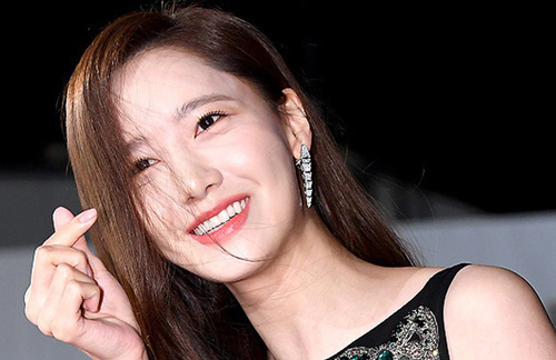 Những tưởng là tường thành nhan sắc khó ai có thể vượt qua được, nhưng Yoona vẫn bị mất điểm vì lộ khoảnh khắc này