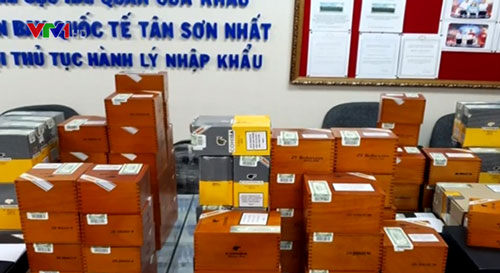 H&#x1EA3;i quan T&#xE2;n S&#x1A1;n Nh&#x1EA5;t thu gi&#x1EEF; g&#x1EA7;n 2.500 &#x111;i&#x1EBF;u x&#xEC; g&#xE0; nh&#x1EAD;p l&#x1EAD;u