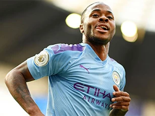 Man City đàm phán gia hạn với Sterling, lương có thể cao nhất Ngoại hạng Anh