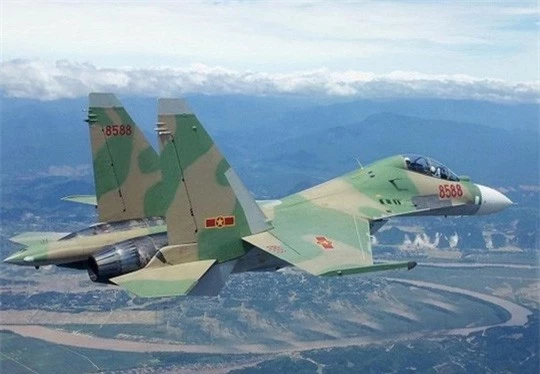 Su-27 va Su-30 Viet Nam bay bao nhieu gio moi nam, chi phi bay the nao?-Hinh-6