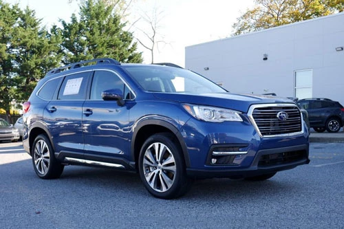 Subaru Ascent Limited 2020.