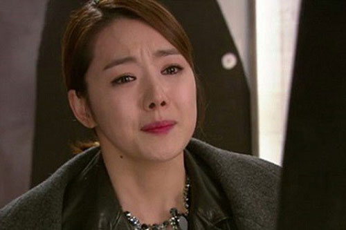 Choáng váng phát hiện sự thật cay đắng về “chị kết nghĩa” của chồng