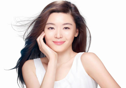 "Cô nàng ngổ ngáo" Jun Ji Hyun: Ngọc nữ vạn người mê thành con dâu gia tộc tài phiệt Hàn Quốc