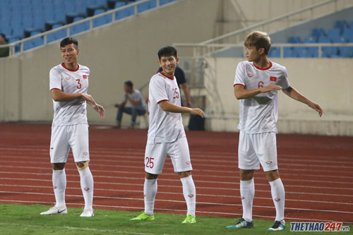 Tiền vệ Hoàng Đức chỉ ra điểm yếu của U22 Việt Nam