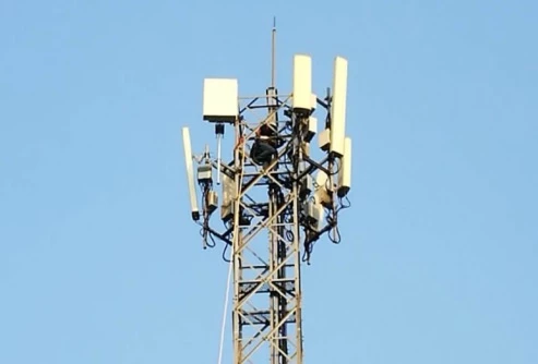 Các điểm trạm của mạng sử dụng giải pháp Massive MIMO băng tần kép LTE FDD tại Bangkok, Thái Lan.