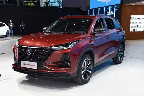 8. ChangAn CS75 (doanh số: 25.189 chiếc).