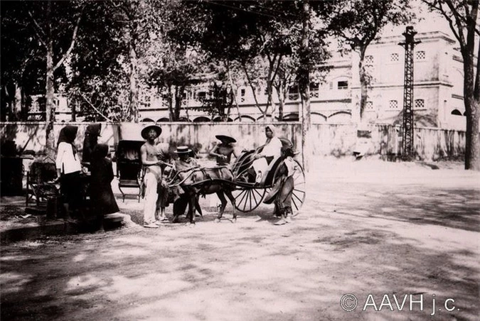 Bo anh cuc quy ve Sai Gon - Cho Lon nam 1904-Hinh-11