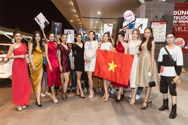 Hoa hậu Lương Thùy Linh chính thức lên đường sang Anh dự thi Miss World 2019 - Ảnh 2.