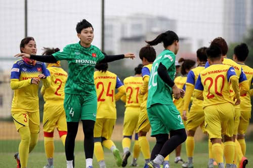 Tiết lộ mức lương cực sốc của cầu thủ nữ Việt Nam
